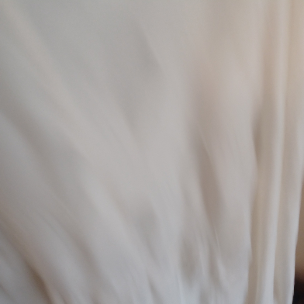 Ophelia Roe Cream Textured Ruffle Dress - Size 3X - Picture 4 of 7